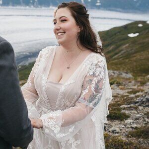 Madi Lane Bea, Wedding Dress